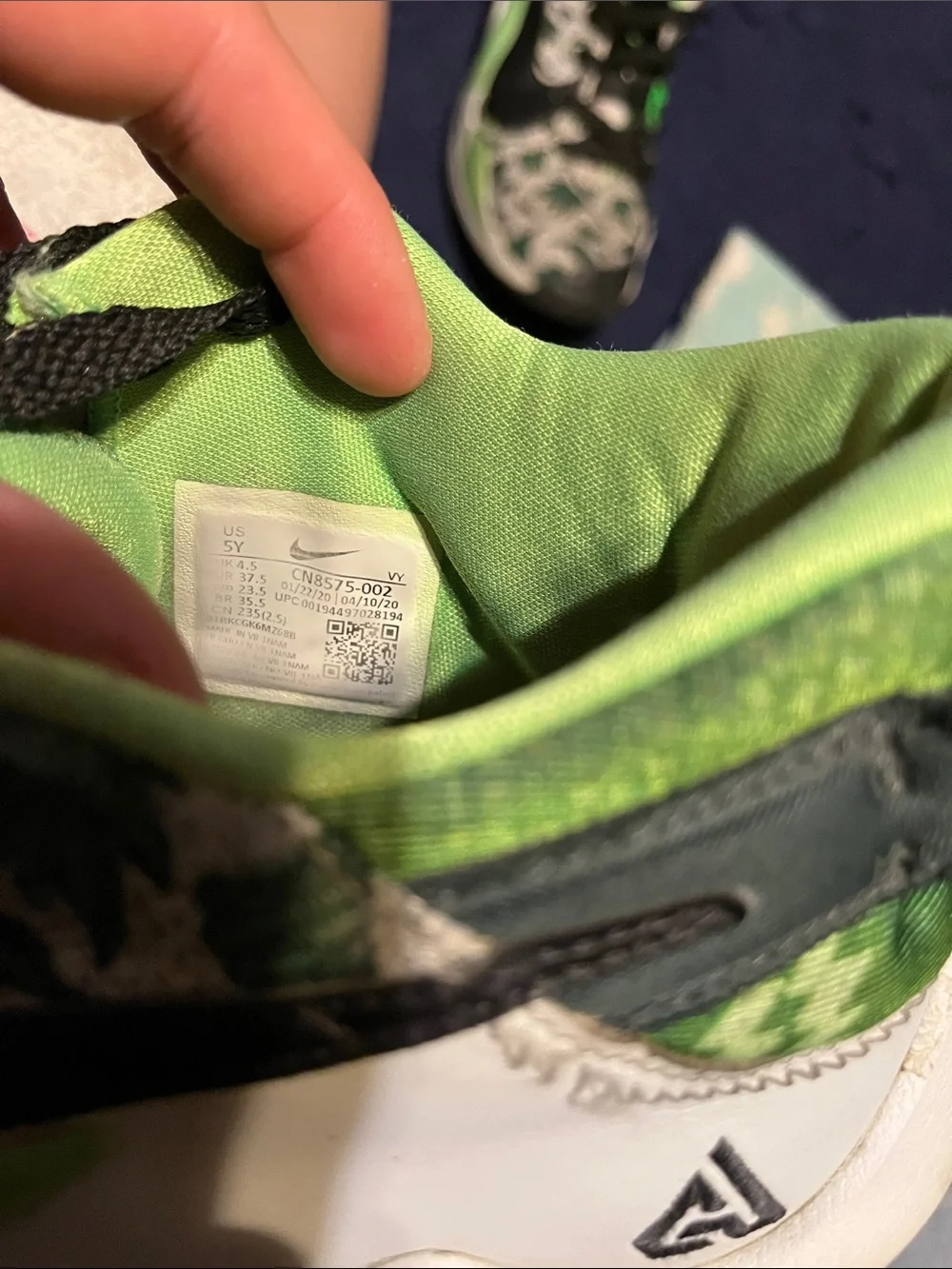 Nike Kids Sneakers in Green, Black and White with Leaf Print
